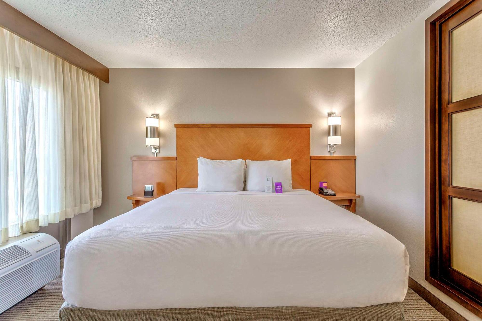 Hyatt Place Kansas City/Overland Park/Convention Center Bagian luar foto