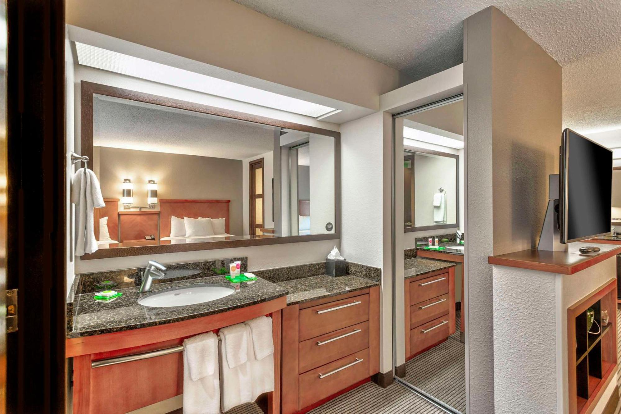 Hyatt Place Kansas City/Overland Park/Convention Center Bagian luar foto