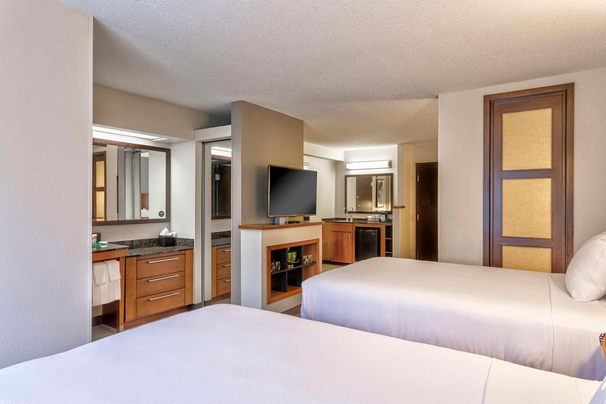 Hyatt Place Kansas City/Overland Park/Convention Center Bagian luar foto