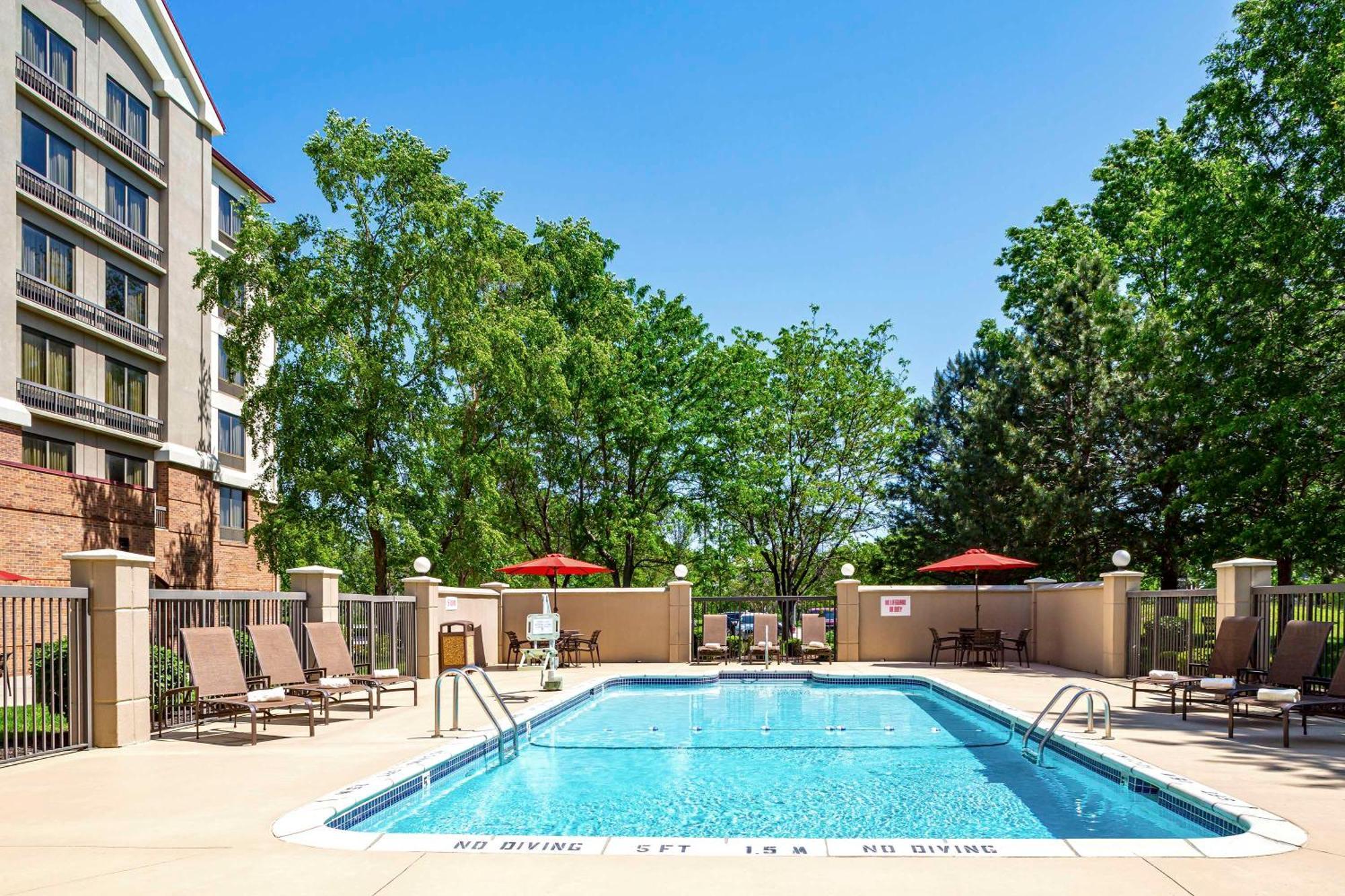 Hyatt Place Kansas City/Overland Park/Convention Center Bagian luar foto
