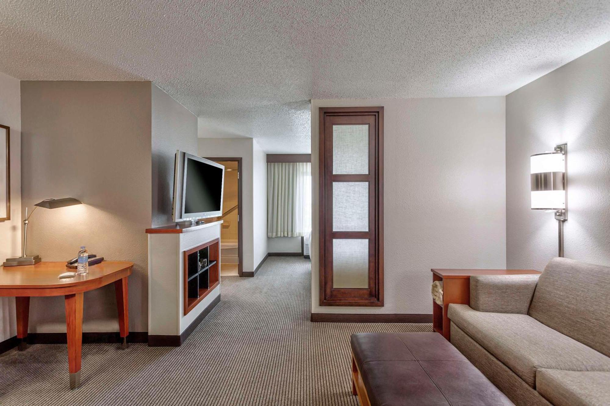 Hyatt Place Kansas City/Overland Park/Convention Center Bagian luar foto